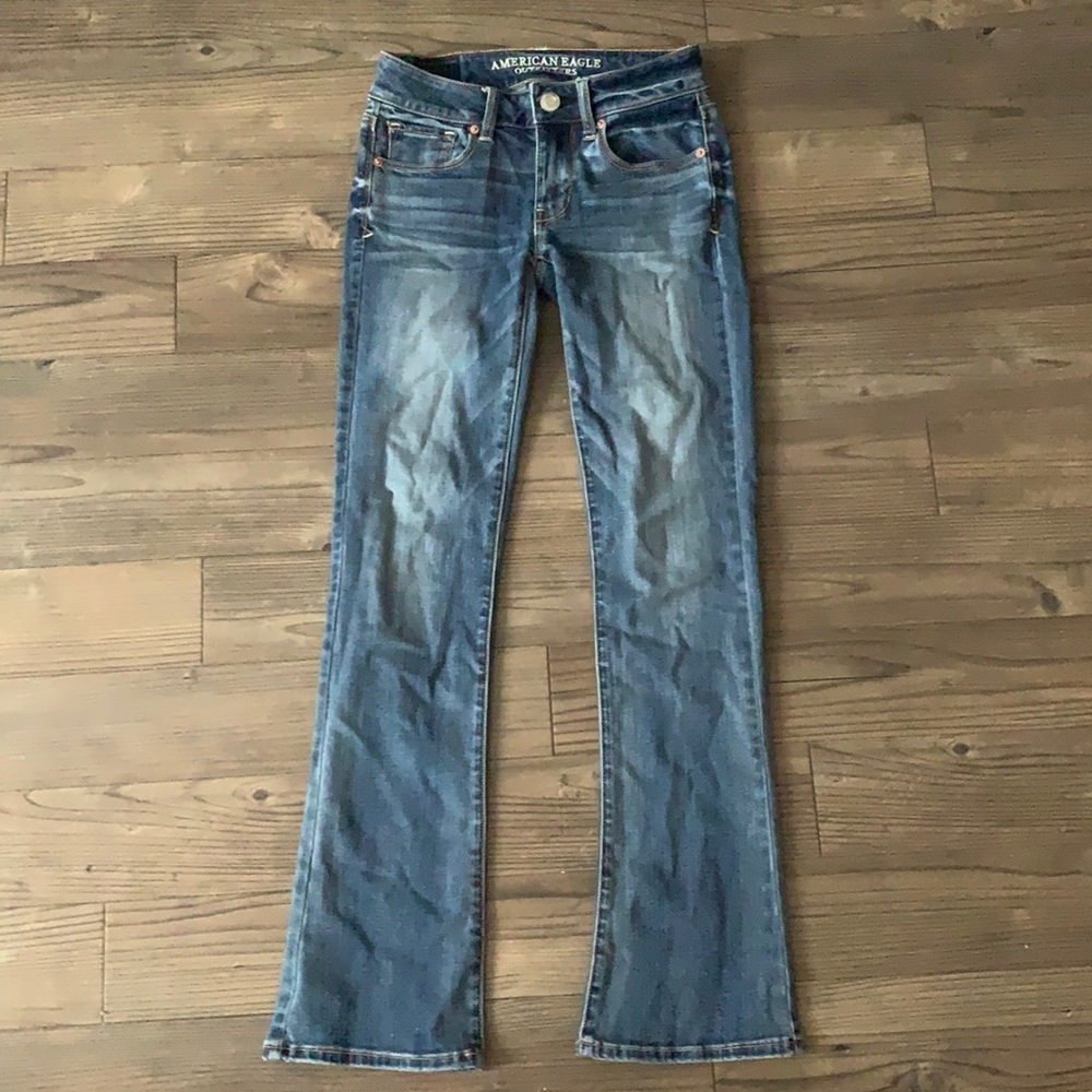 RARELY WORN American Eagle Jeans